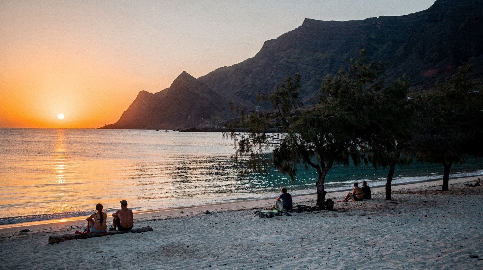 Best sunset spots on Réunion's west coast