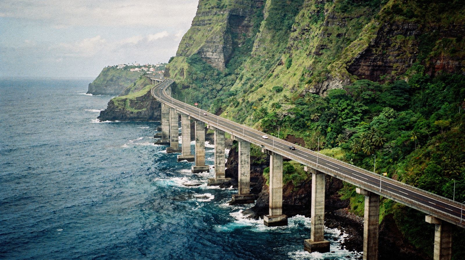 The Saint-Denis coastal road: what actually slows you down