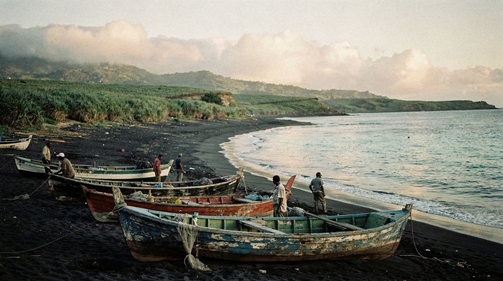 The South: Saint-Pierre and Reunion Island's second gateway