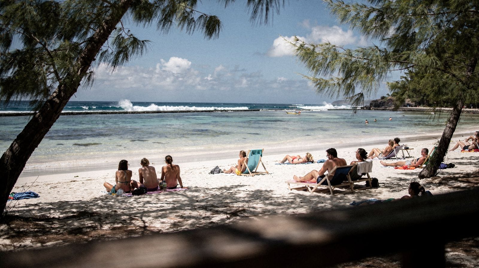One day in Reunion Island: the Saint-Gilles lagoon and the Maïdo